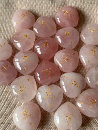 Tarot Element Natural Crystal Heart Palm Stone (2 Styles)