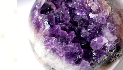 ✨ Shop Owner’s Pick：Natural Uruguayan Amethyst Geode