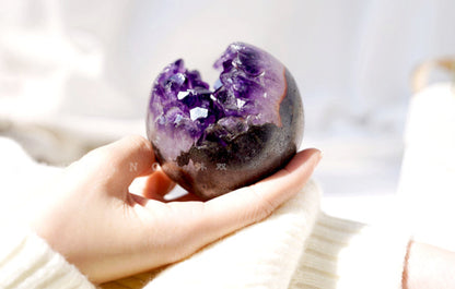 ✨ Shop Owner’s Pick：Natural Uruguayan Amethyst Geode