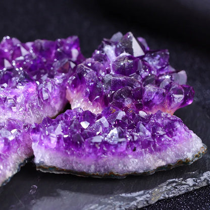 Shop Owner’s Pick：Natural Amethyst Geode Crystal (10–40g)💜